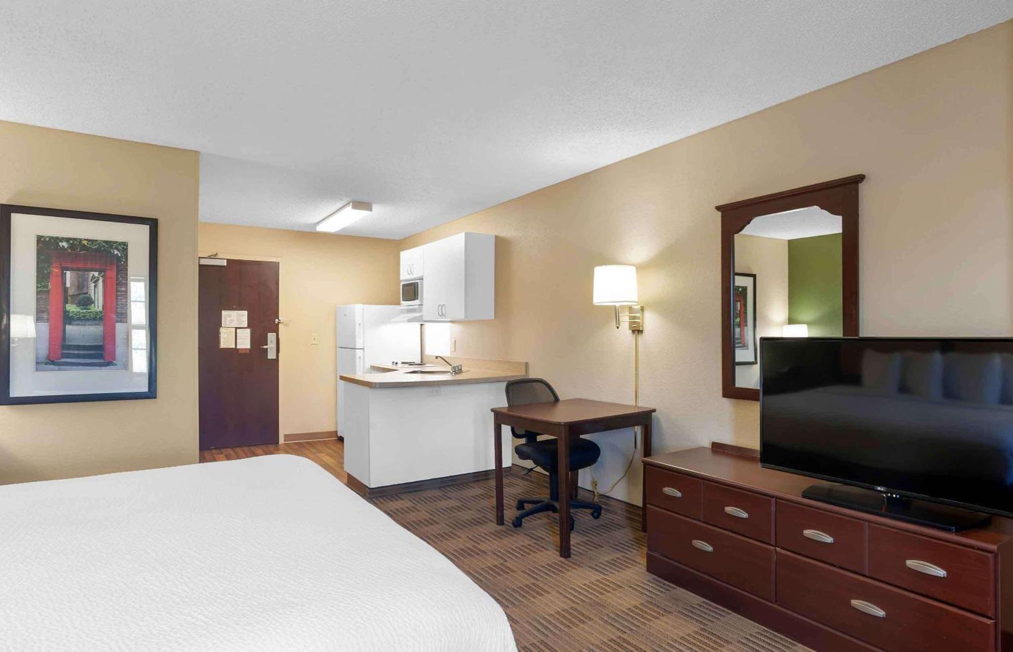 Extended Stay America Suites - Houston - Westchase - Richmond Bagian luar foto