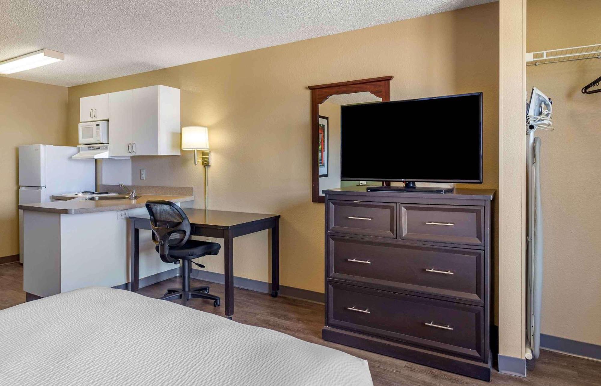 Extended Stay America Suites - Houston - Westchase - Richmond Bagian luar foto